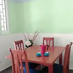 ゲストハウス Apartament's Veiga Areeiro *