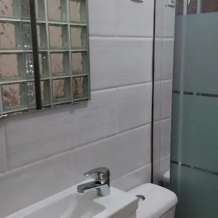 Apartament's Veiga Areeiro Gæstehus