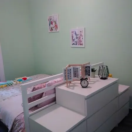 Apartament's Veiga Areeiro Gæstehus Lisboa