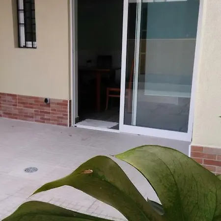 Apartament's Veiga Areeiro Gæstehus *